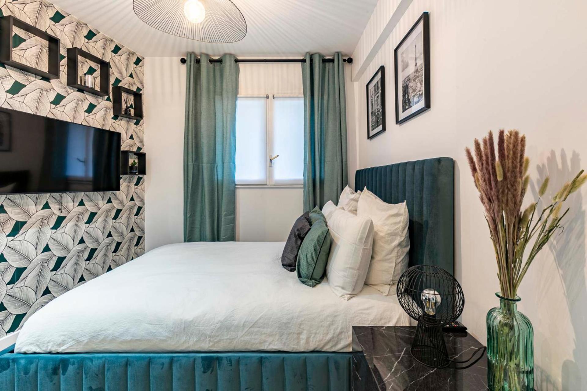 Le Velasquez Apartment Paris
